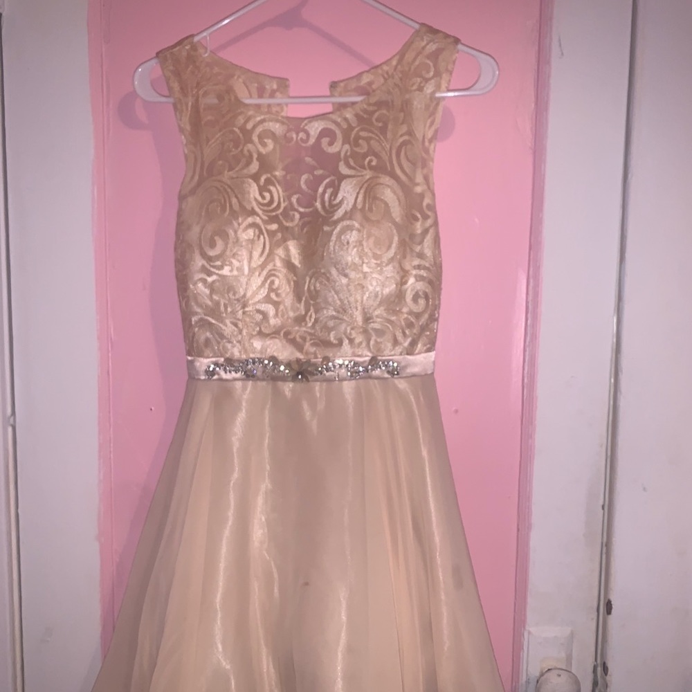 A prom dress/ brides maid dress